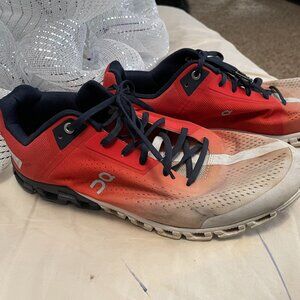 OC On Cloud men's sneakers